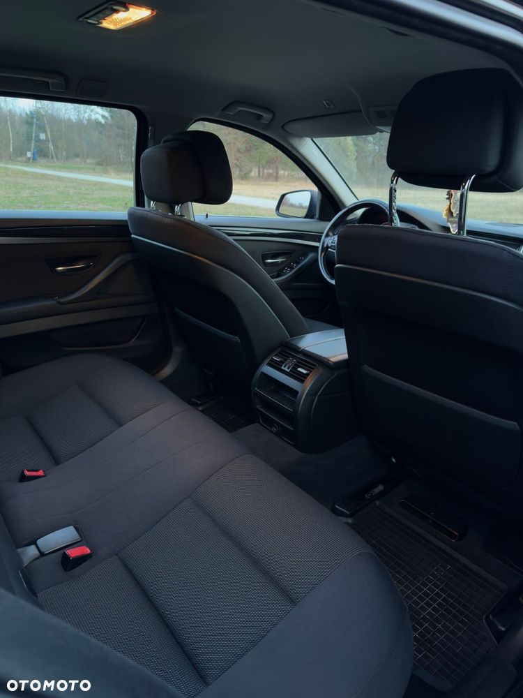 BMW Seria 5 - 22