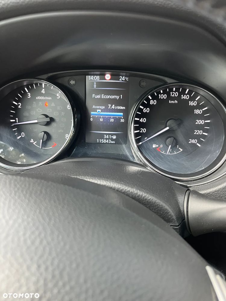 Nissan Qashqai - 13