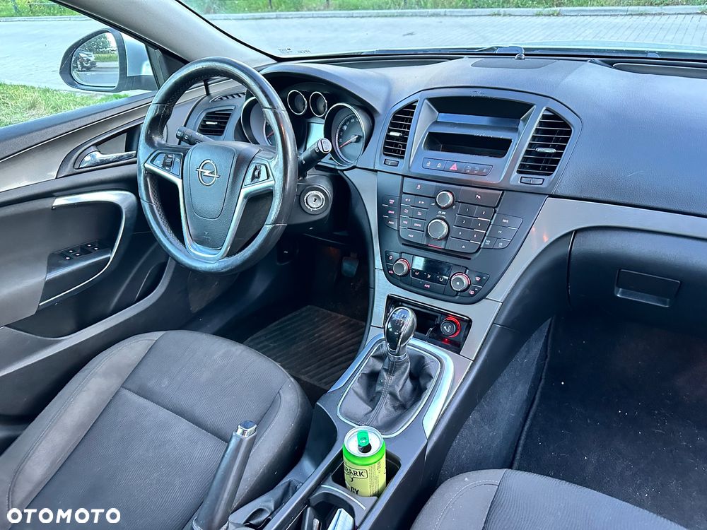 Opel Insignia - 8