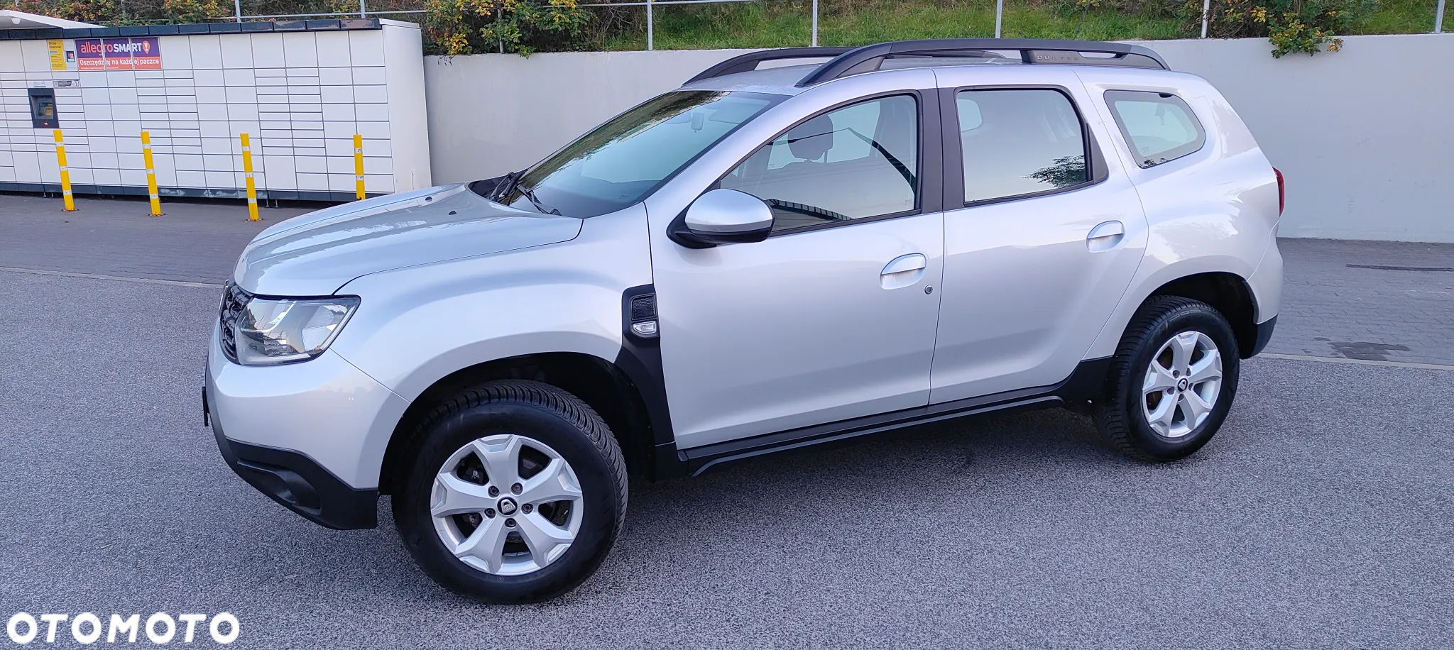 Dacia Duster 1.6 SCe Essential - 10