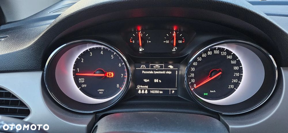 Opel Astra 1.4 T Enjoy S&S - 35