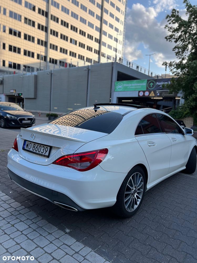 Mercedes-Benz CLA 250 7G-DCT - 3