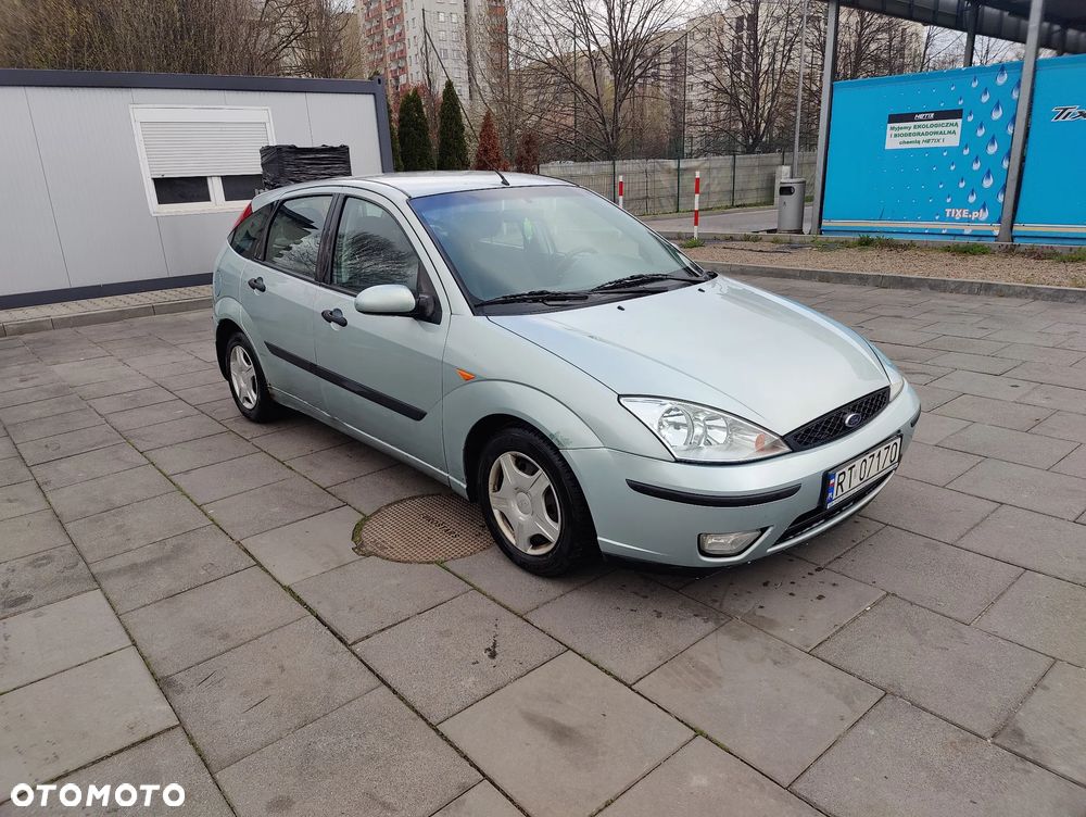 Ford Focus - 2
