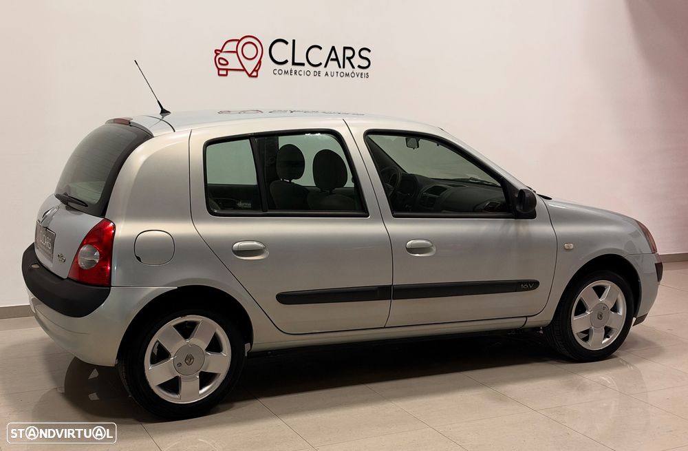 Renault Clio 1.2 16V SE Extreme - 4