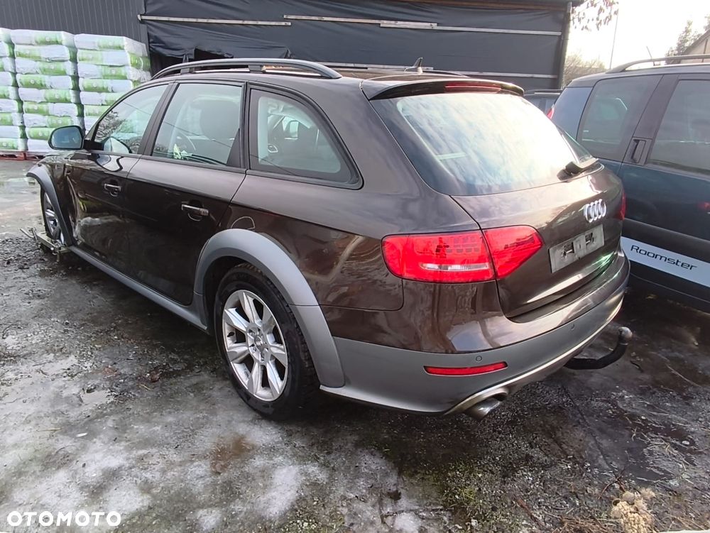Audi A4 Allroad 2.0 TFSI S tronic - 25