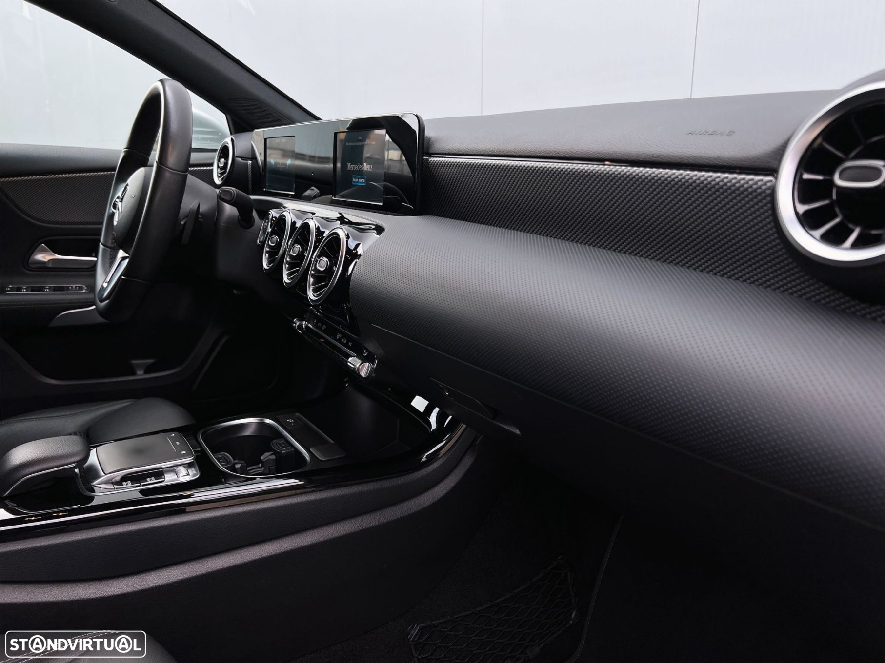 Mercedes-Benz A 180 d Progressive Aut. - 32