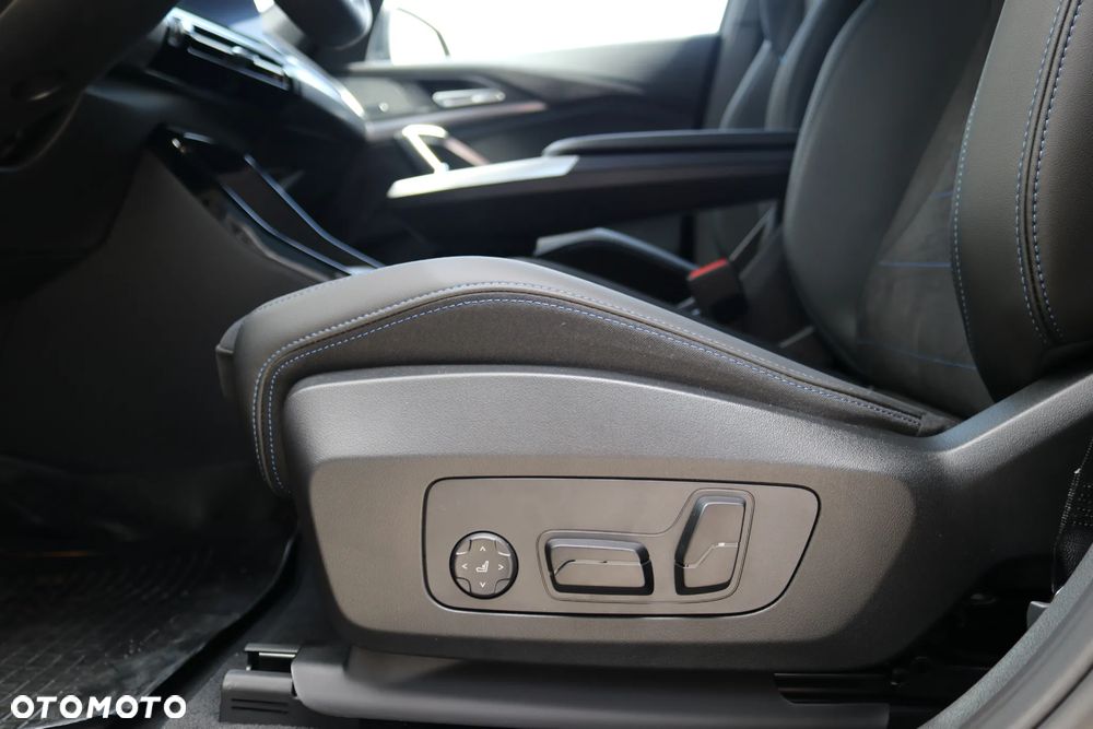 BMW iX2 eDrive20 66.5kWh M Sport Edition - 19
