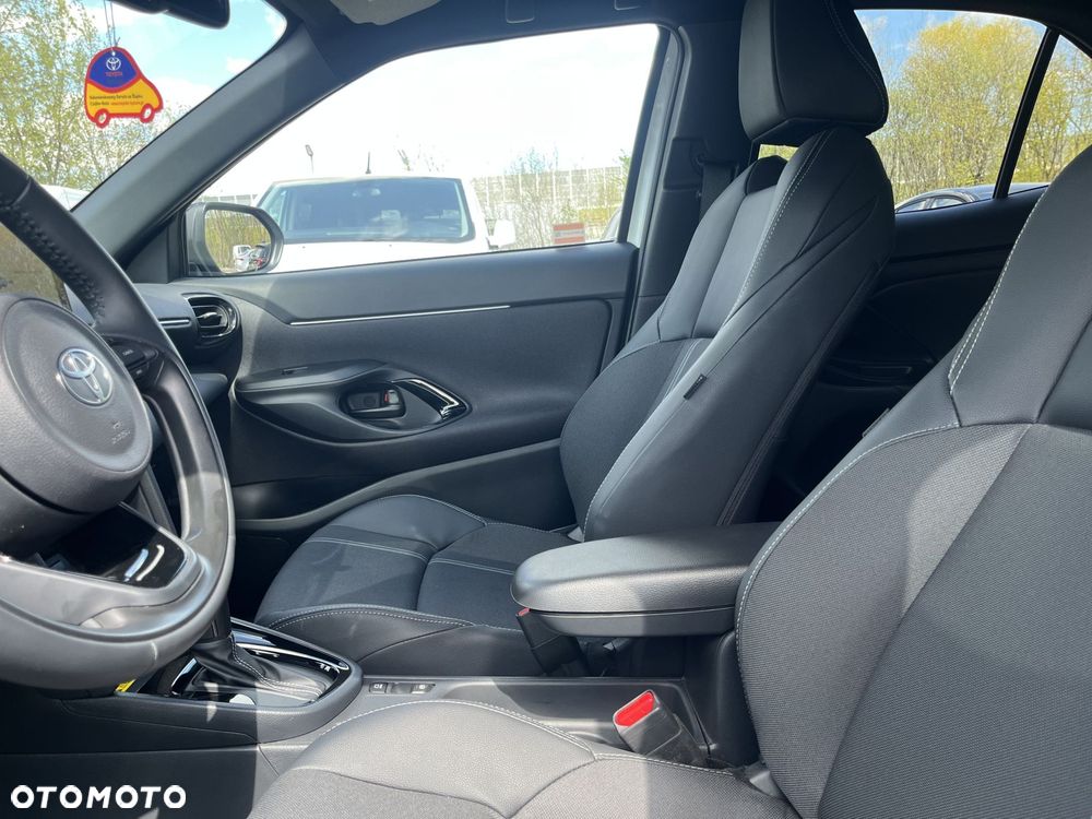 Toyota Yaris Cross Hybrid 1.5 Executive - 19