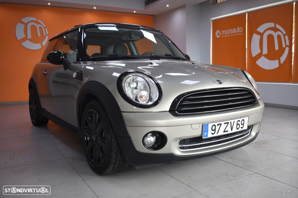MINI 3 Portas Cooper - 1