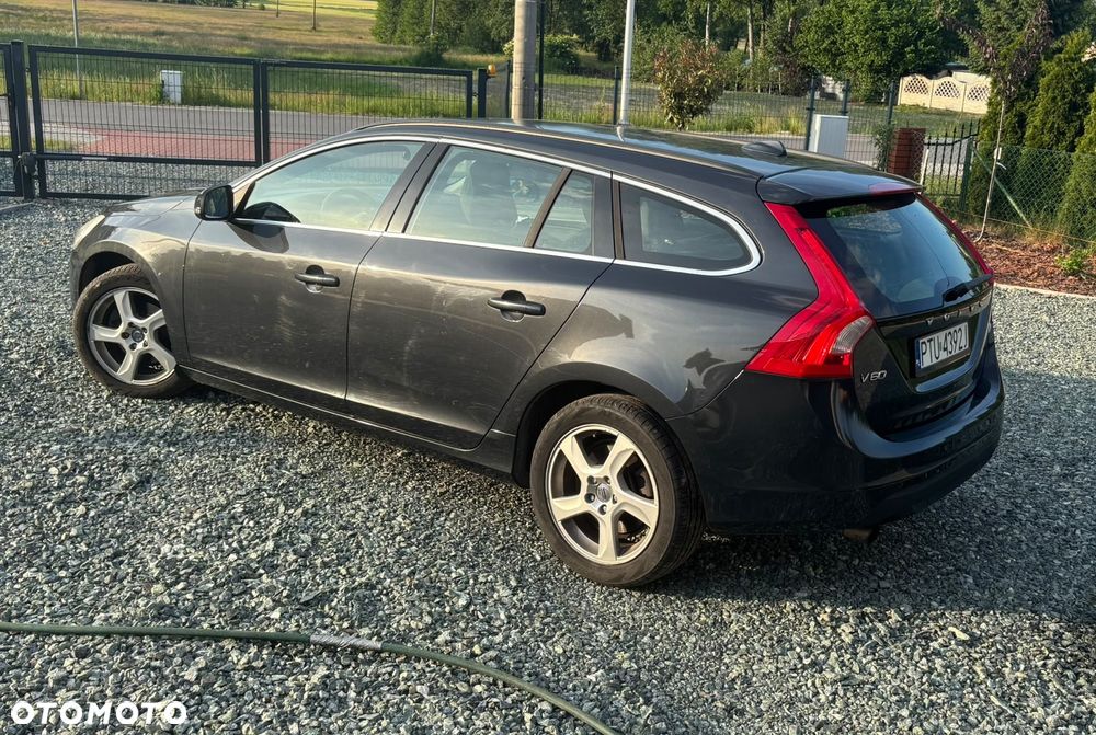 Volvo V60 - 2