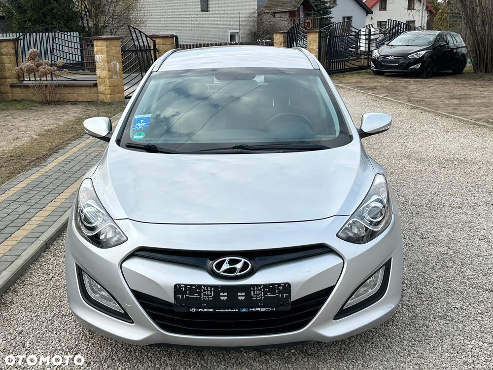 Hyundai i30 i30cw 1.6 CRDi Trend - 9
