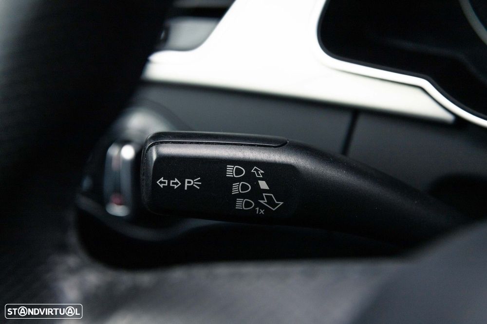 Audi A5 Cabrio 2.0 TFSi S-line - 31
