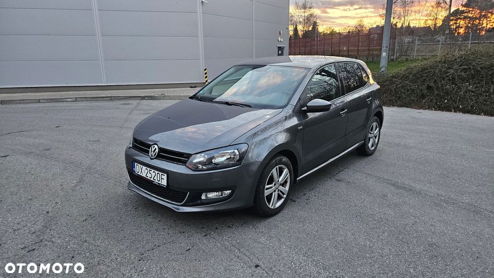 Volkswagen Polo 1.4 16V Comfortline - 1