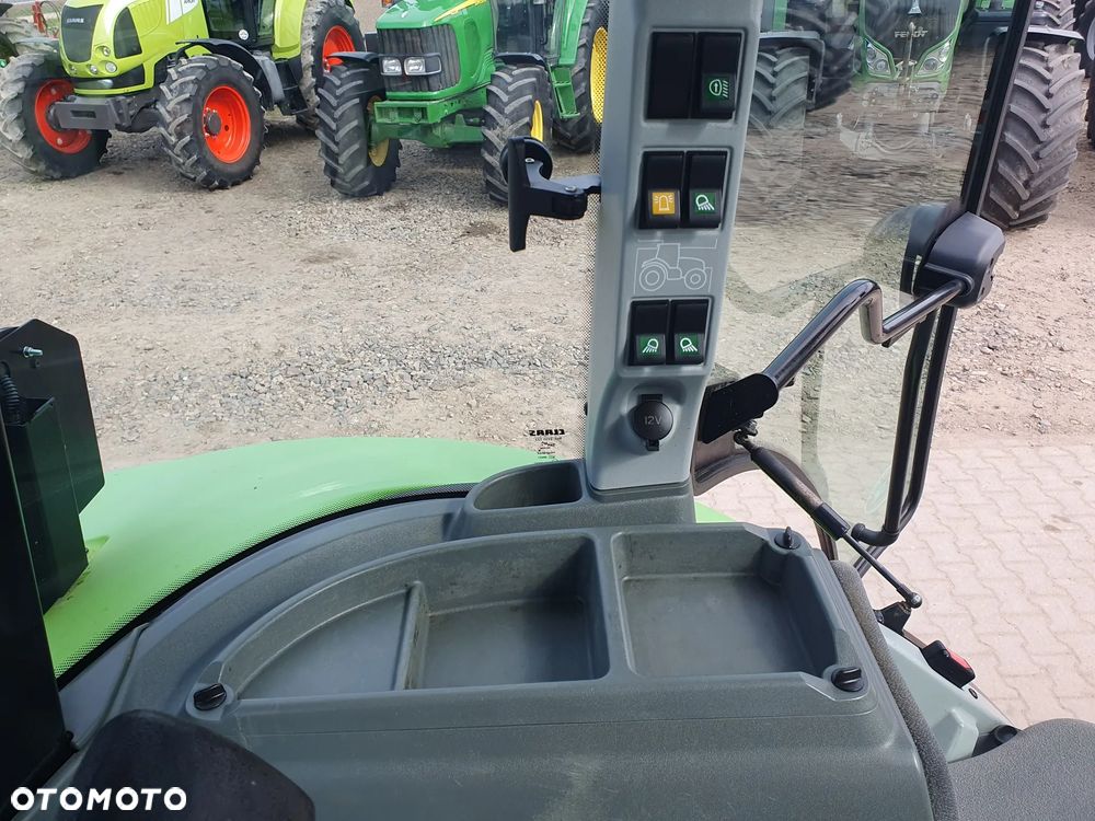 Claas Arion 440 - 18