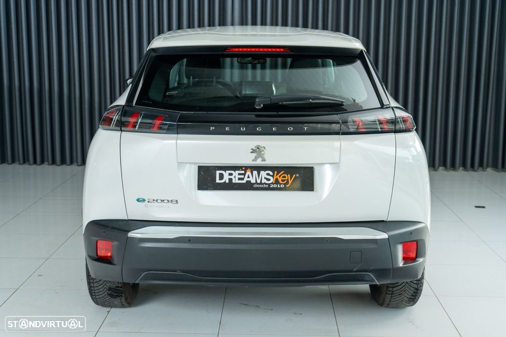 Peugeot e-2008 50 kWh Active - 2