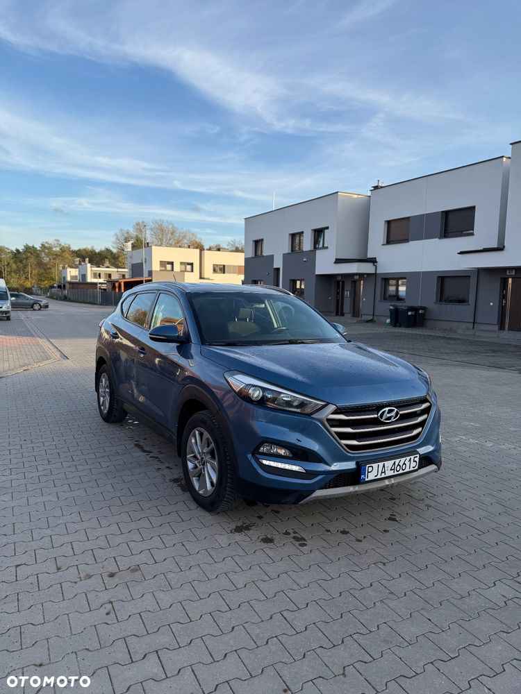 Hyundai Tucson 1.7 CRDI BlueDrive Style 2WD - 6