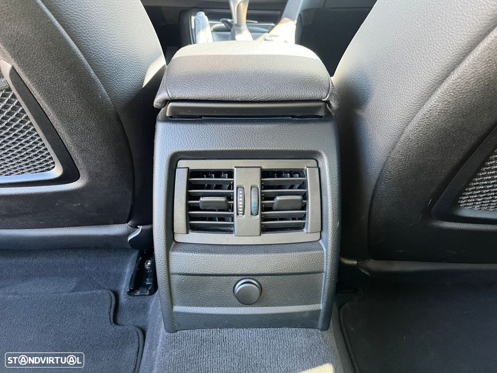 BMW 320 d Efficient Dynamics Edition Modern Line - 33