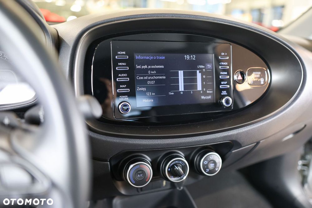 Toyota Aygo X - 18