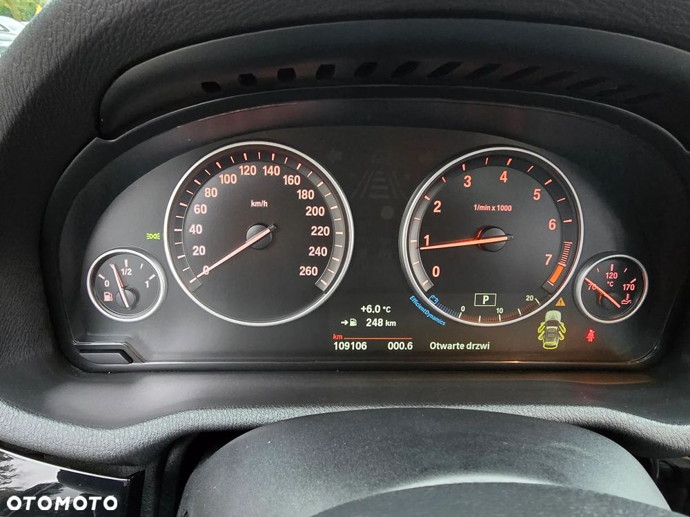 BMW X3 xDrive28i Sport-Aut xLine - 22