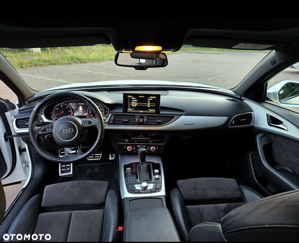 Audi A6 Avant 3.0 TDI quattro S tronic - 13