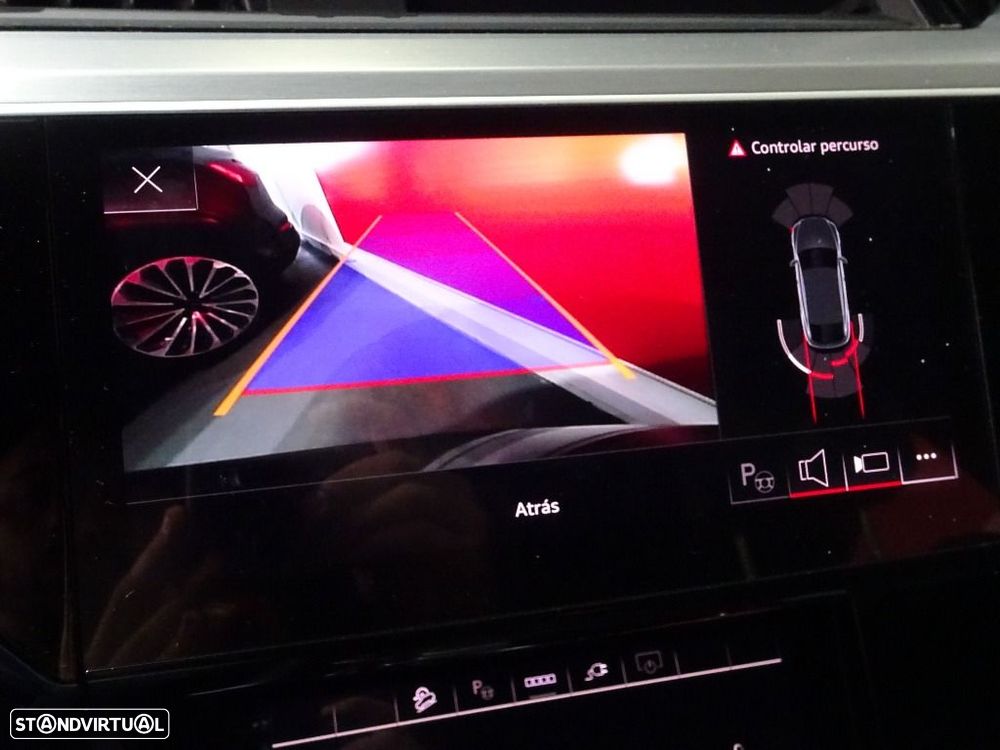 Audi e-tron Sportback 55 quattro S line - 26