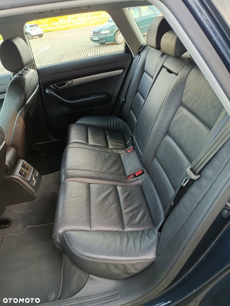 Audi A6 Avant 3.2 FSI tiptronic quattro - 16