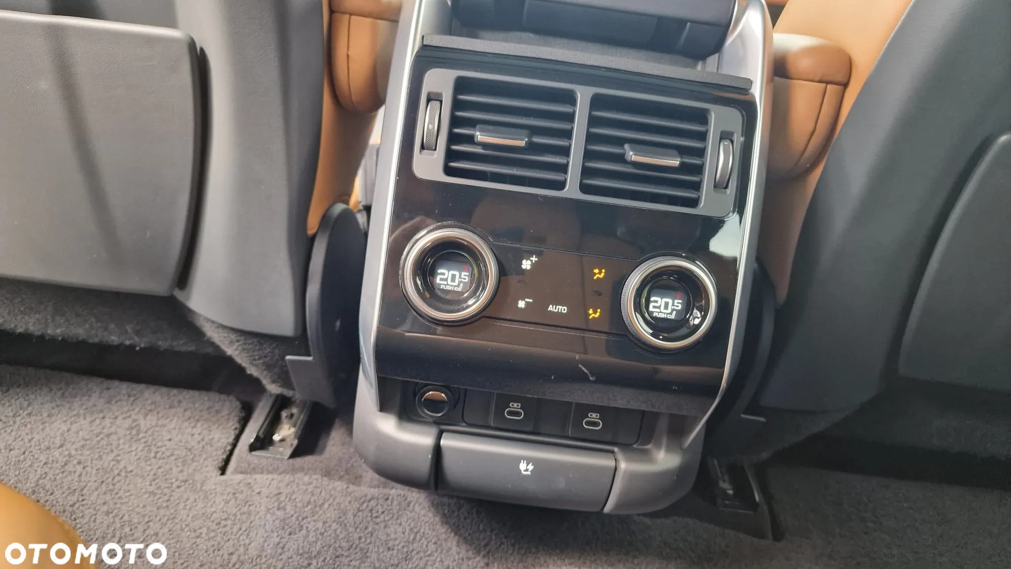 Land Rover Range Rover Sport - 10