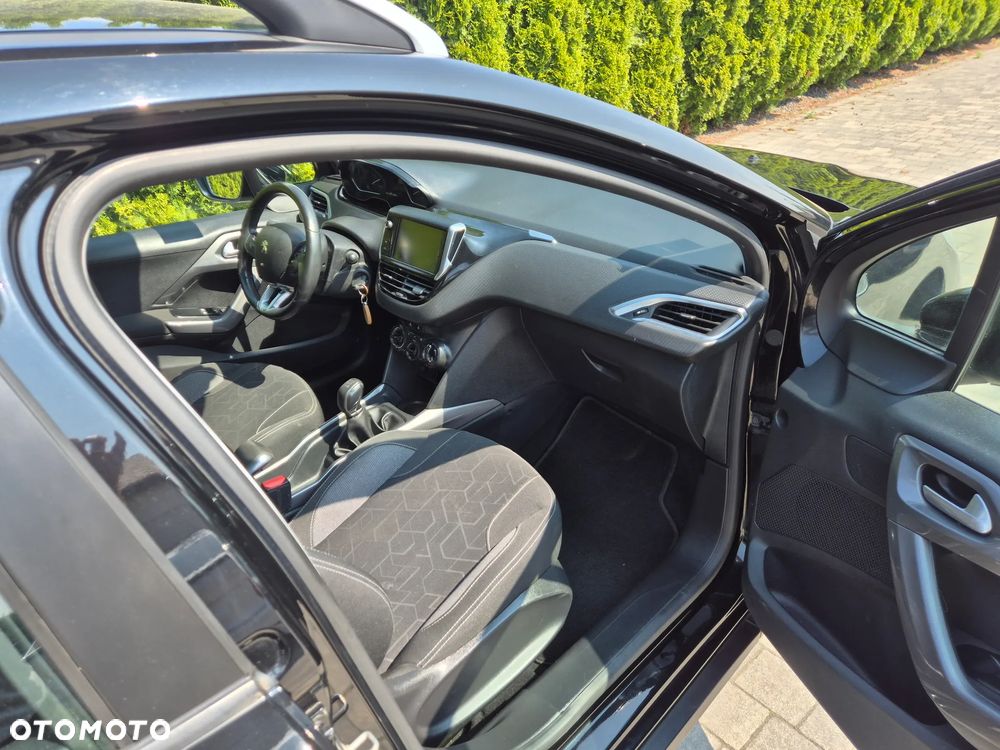 Peugeot 2008 1.6 BlueHDi Active - 14