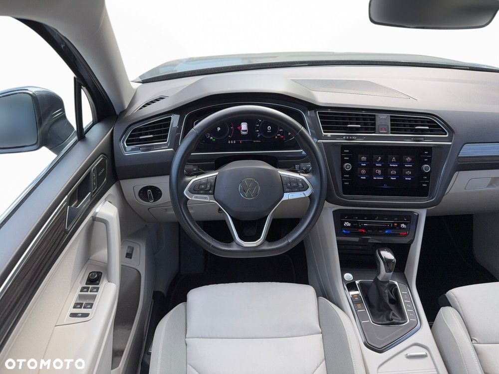 Volkswagen Tiguan 2.0 TDI SCR Elegance DSG - 24