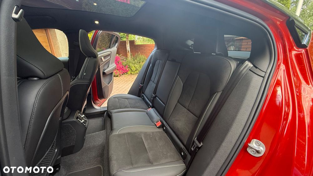 Volvo C40 Recharge Twin AWD Ultimate - 26