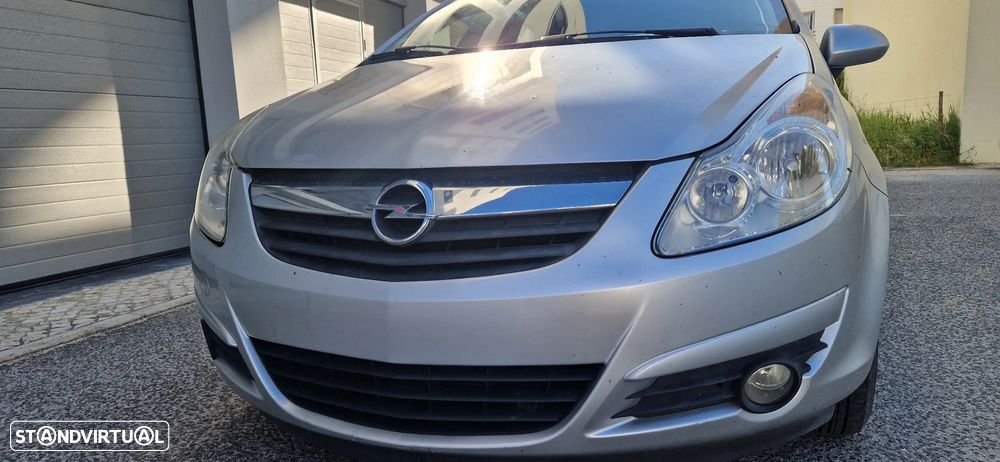 Opel Corsa 1.2 Cosmo - 2