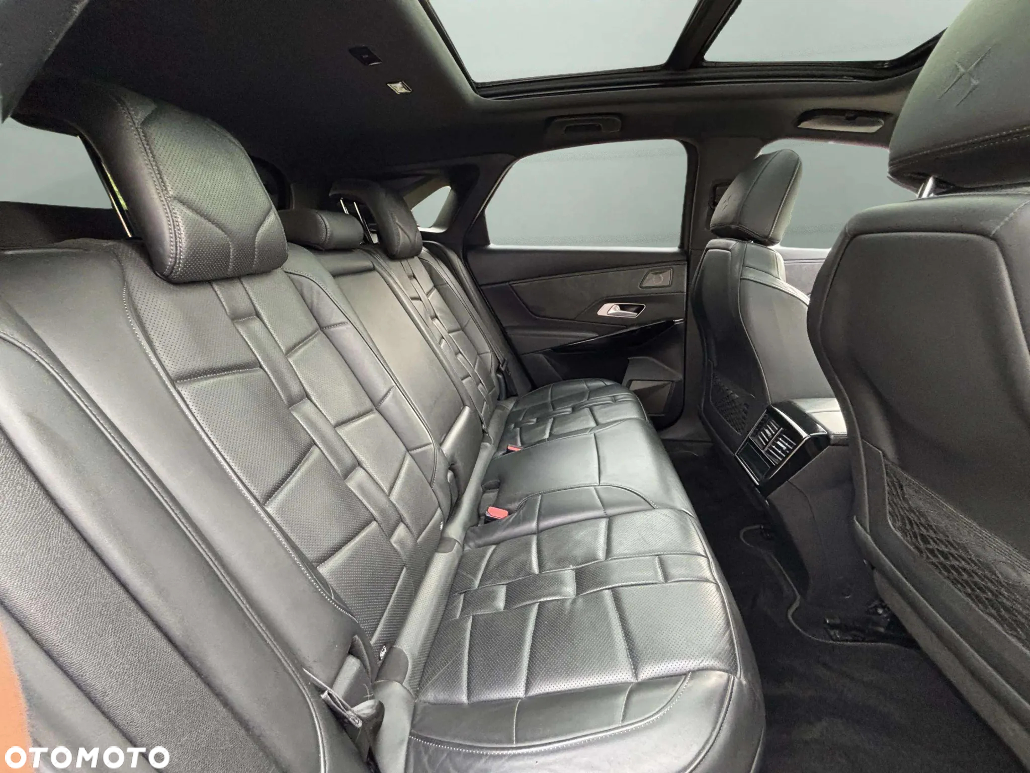 DS Automobiles DS 7 Crossback - 16