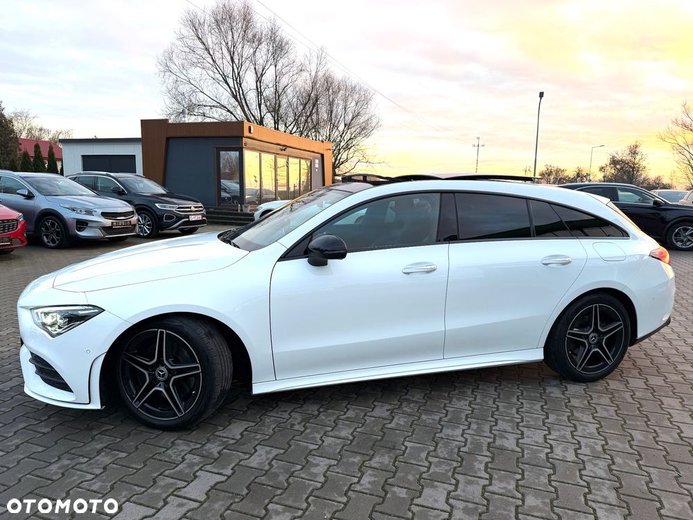 Mercedes-Benz CLA 200 7G-DCT AMG Line - 2