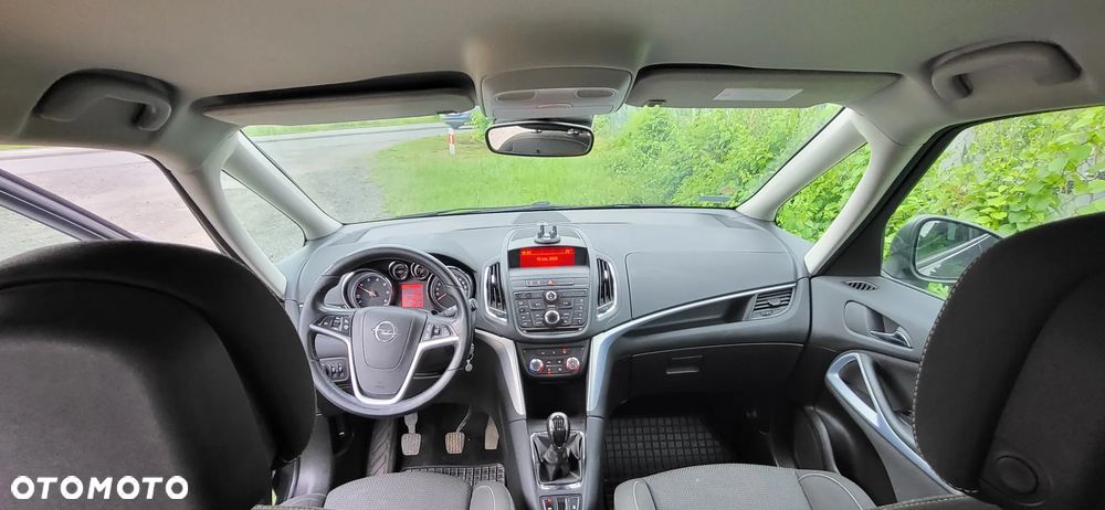 Opel Zafira - 4