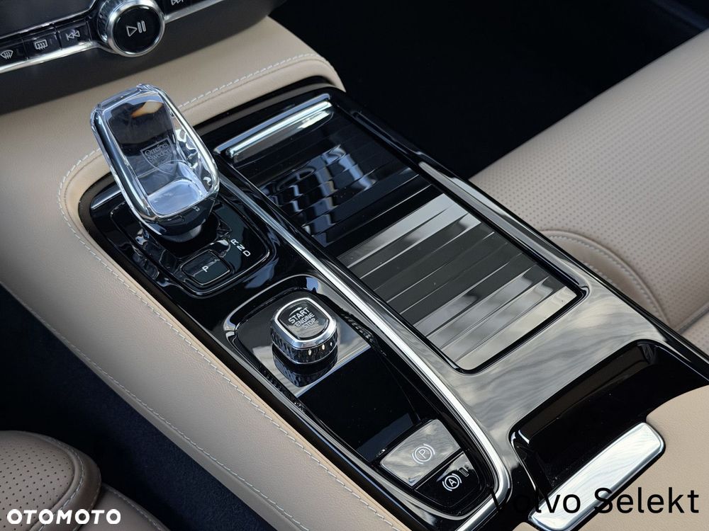 Volvo S60 2024