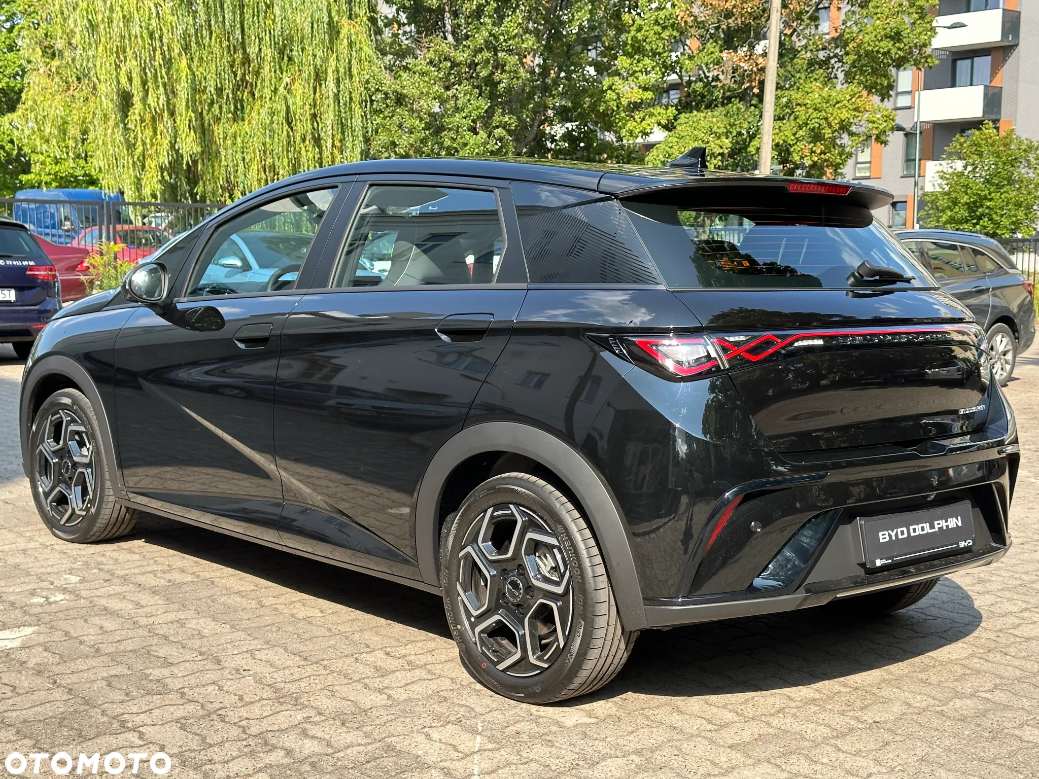 BYD Dolphin - 3