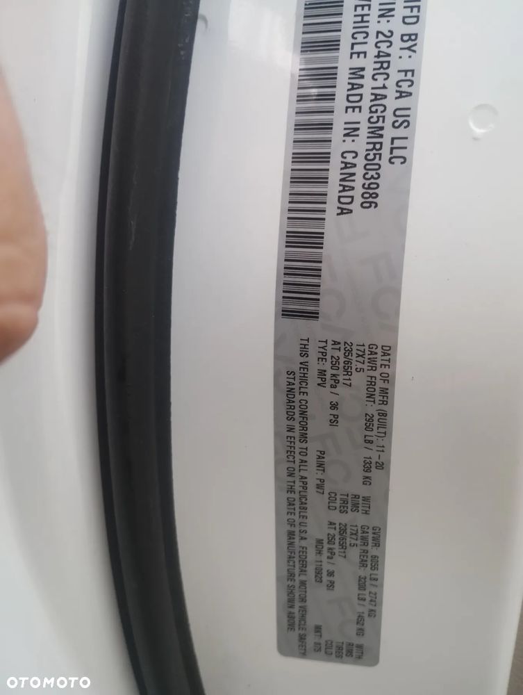 Chrysler Voyager - 15