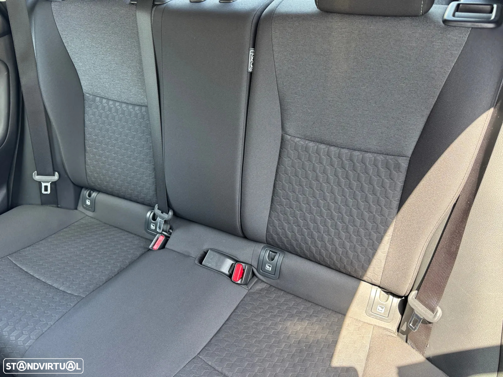 Mazda 2 1.5 L Hybrid VVT-i Agile - 15