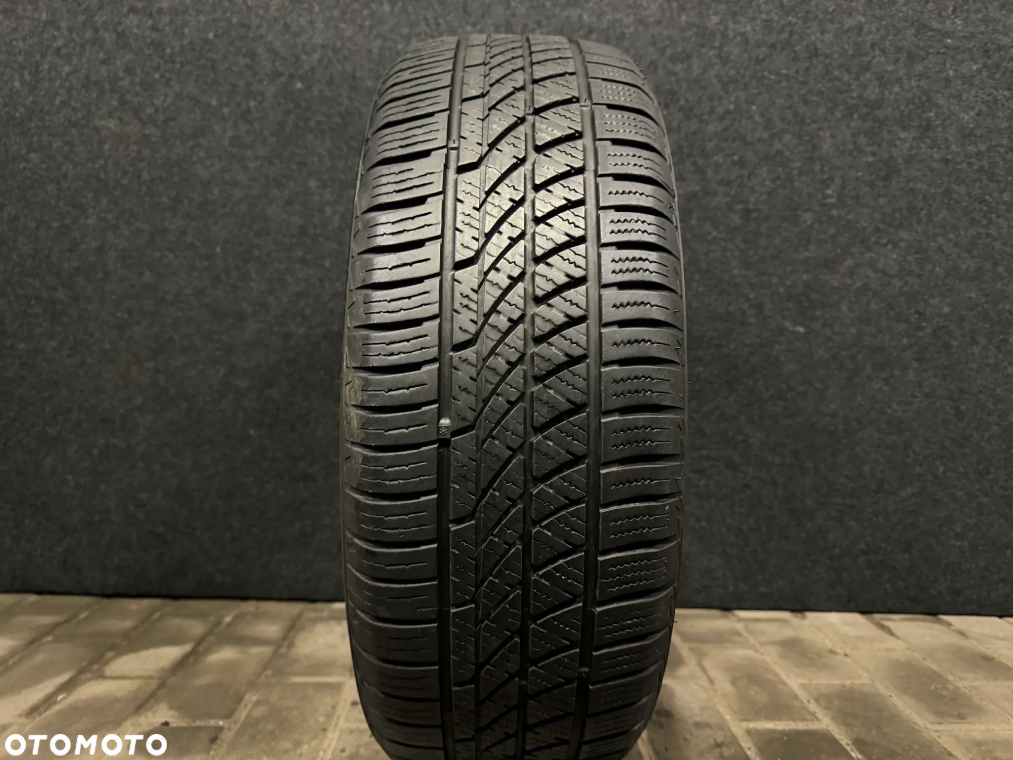 Hankook Kinergy 4S 205/60/16 92H 1szt. - 1