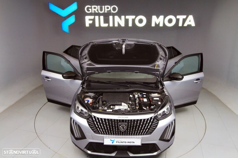 Peugeot 2008 - 12