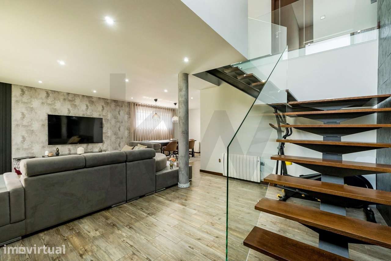 Espaço, Luz e Privacidade | Moradia T3 com 903 m2 de Terreno e Suite e - Grande imagem: 3/22