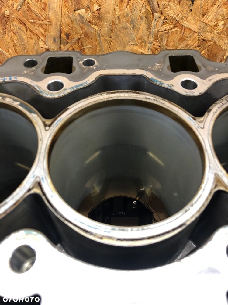 BLOK SILNIKA BMW E90 E60 E63 3.0i 330I N52B30 AF - 7