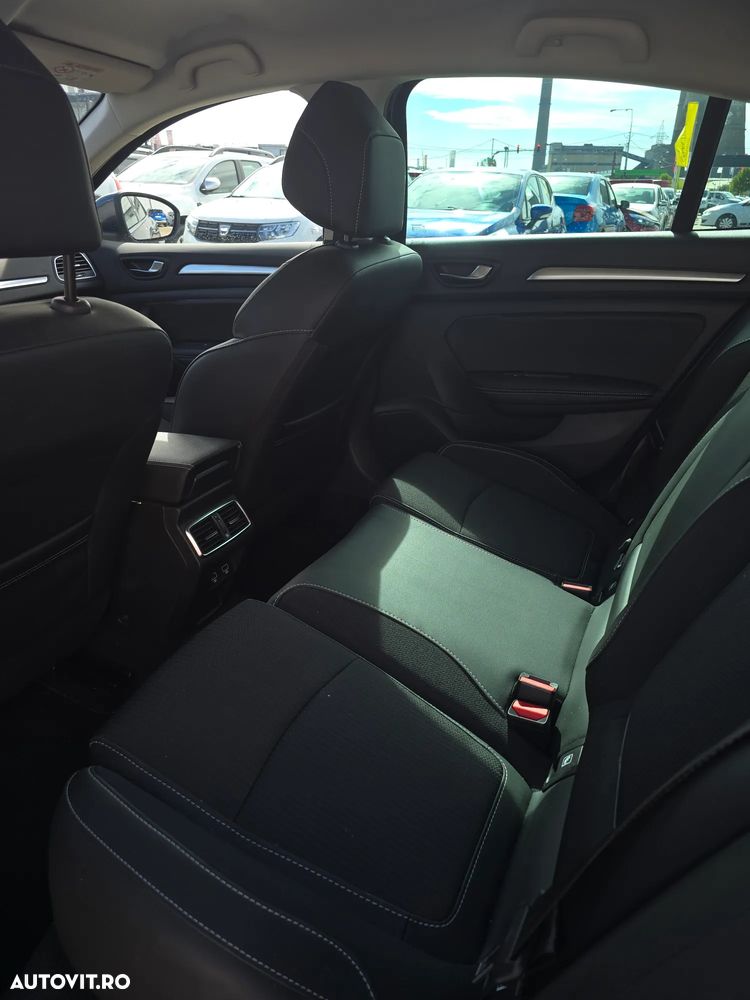 Renault Megane TCe GPF EDC Intens - 20