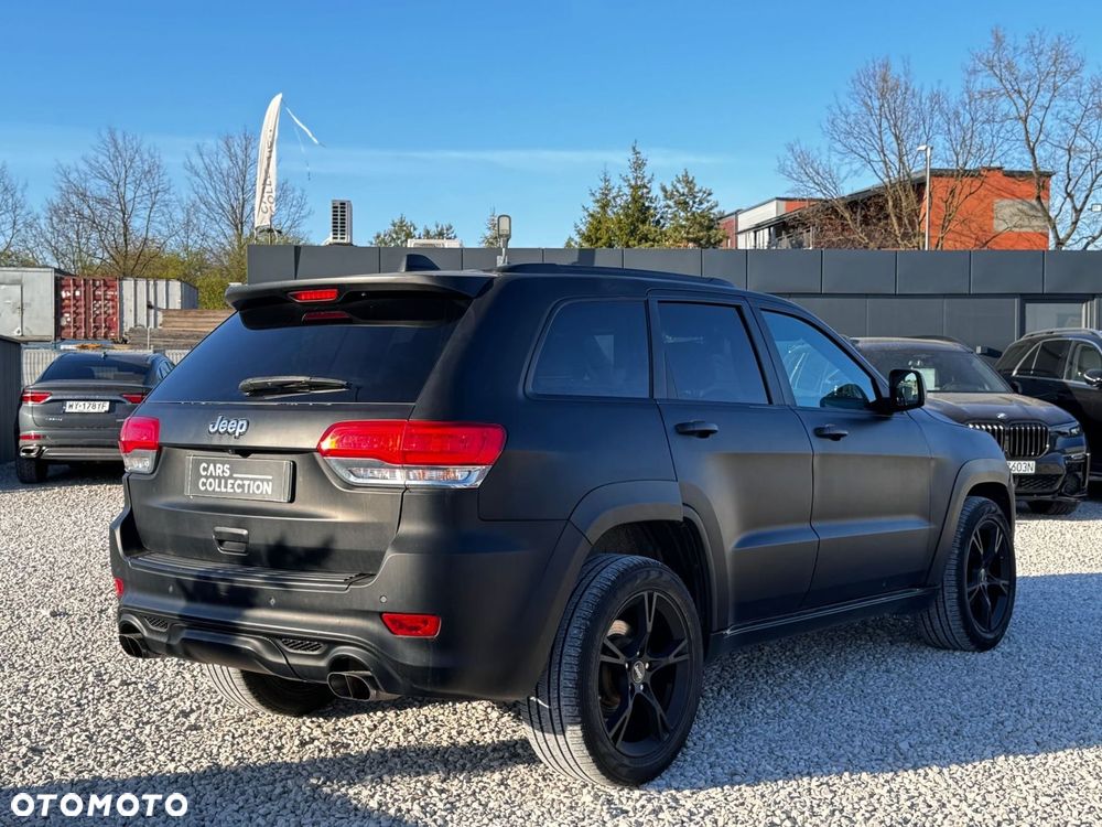 Jeep Grand Cherokee - 4