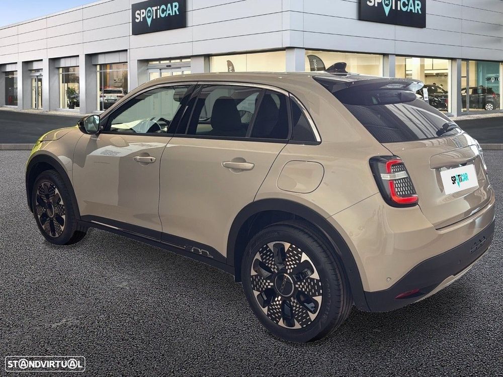 Fiat 600 1.2 Hybrid La Prima - 7