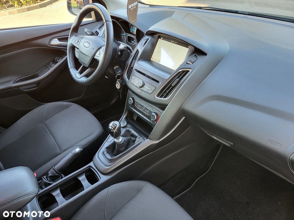 Ford Focus - 19