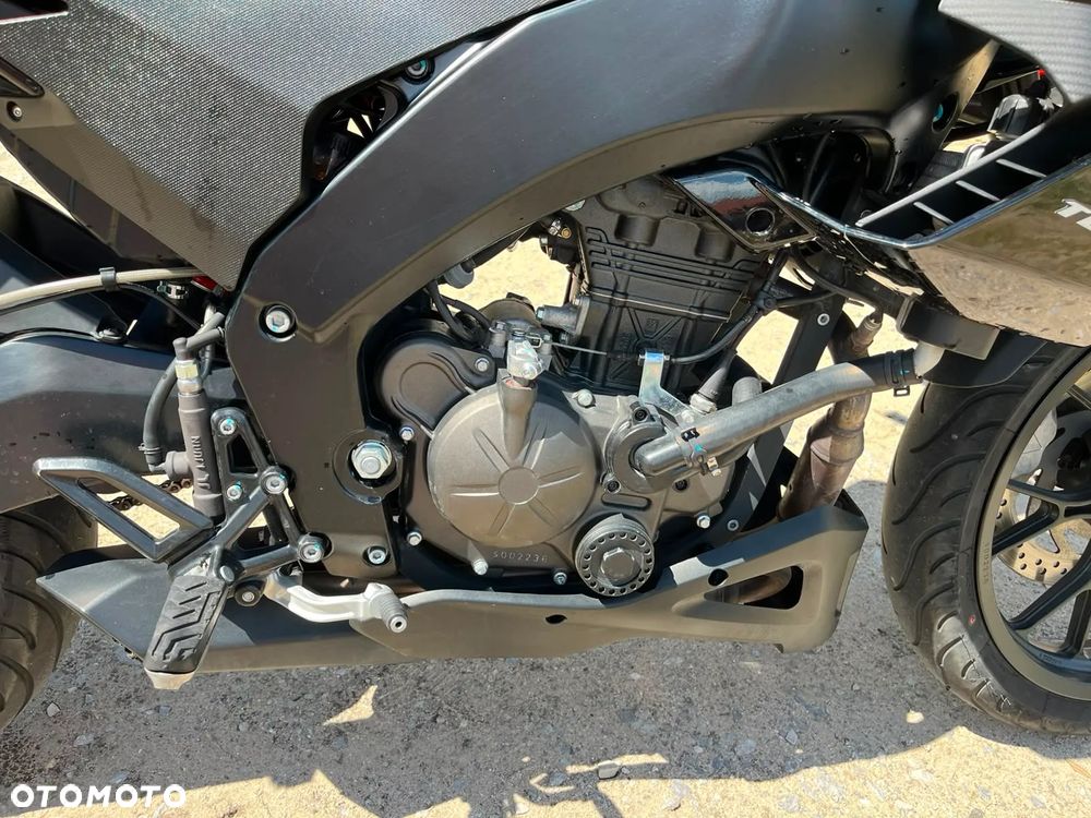 Aprilia Tuono - 4