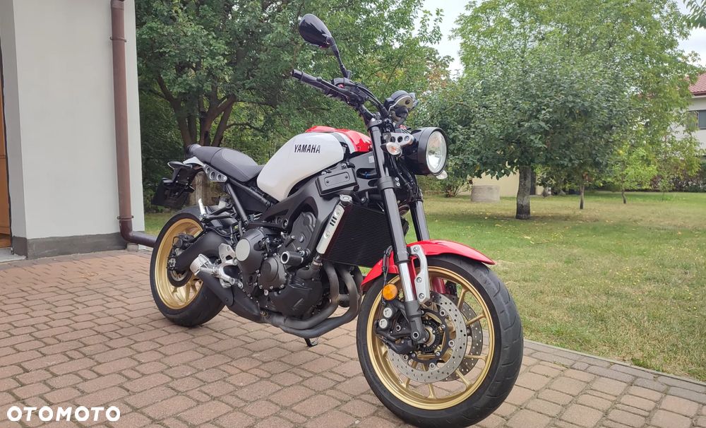 Yamaha XSR - 4