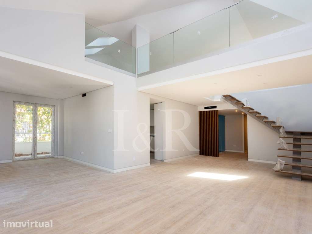 Apartamento T3+1 espaçoso e com estacionamento em Carcavelos - Grande imagem: 4/45