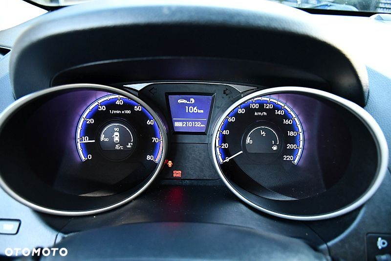 Hyundai ix35 2.0 Premium 2WD - 37